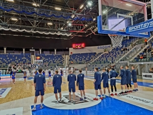 Nieznaczna porażka Polonii w meczu z Radomiem w 1. kolejce 1LM